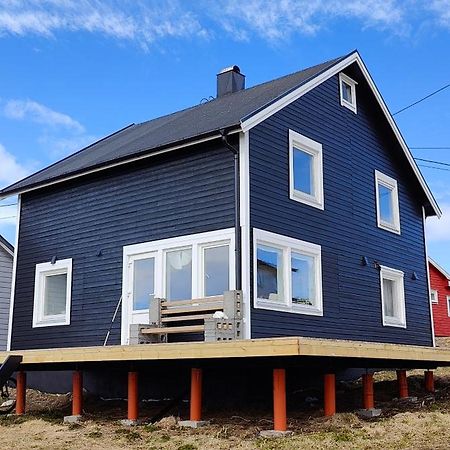 Barents Sea Window Apartment Ytre Kiberg Екстериор снимка