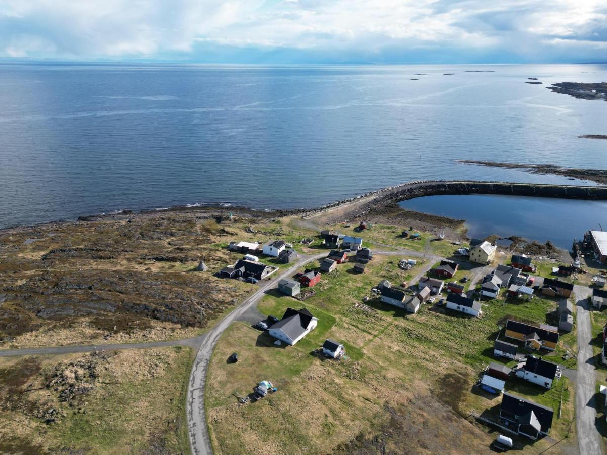 Barents Sea Window Apartment Ytre Kiberg Екстериор снимка