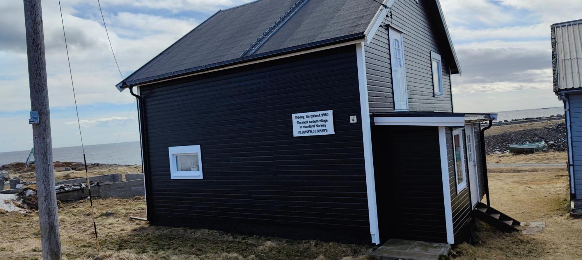 Barents Sea Window Apartment Ytre Kiberg Екстериор снимка